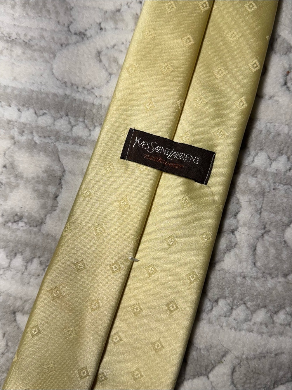 Yves Saint Laurent yellow and light blue logo tie🪩 - Picture 3 of 6